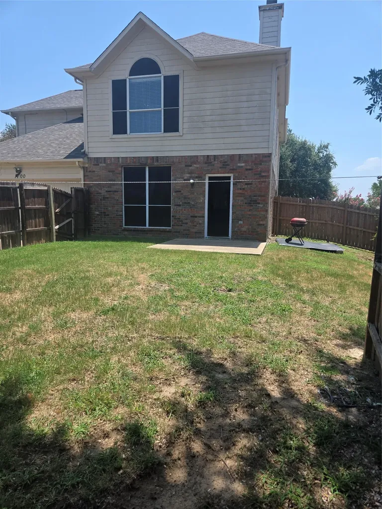 1100 Raleigh Drive Lewisville TX 75077
