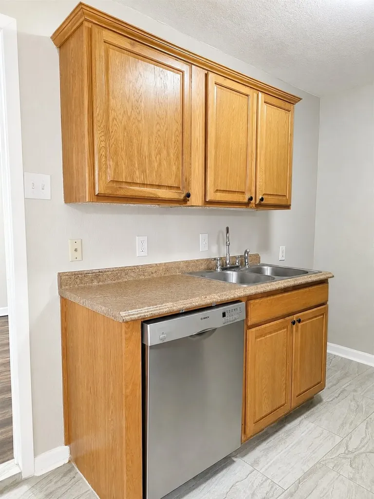 4412 Central Lane Balch Springs TX 75180