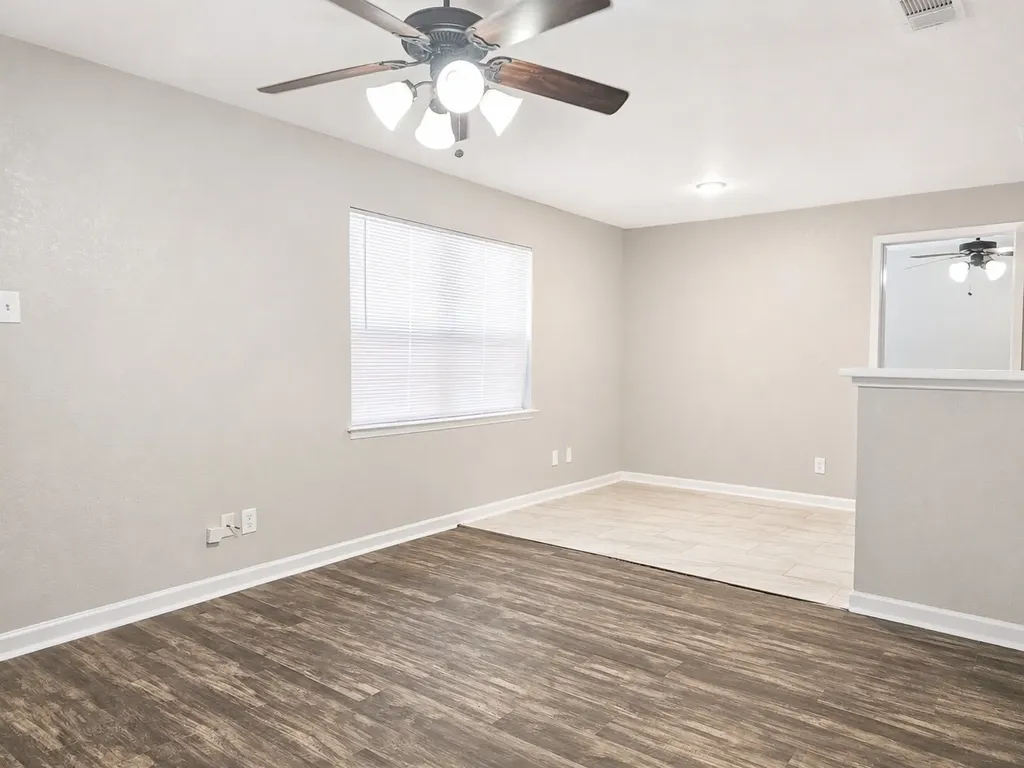 4412 Central Lane Balch Springs TX 75180