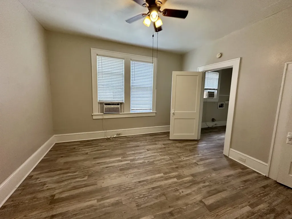 1054 Wilkinson Street Shreveport LA 71104