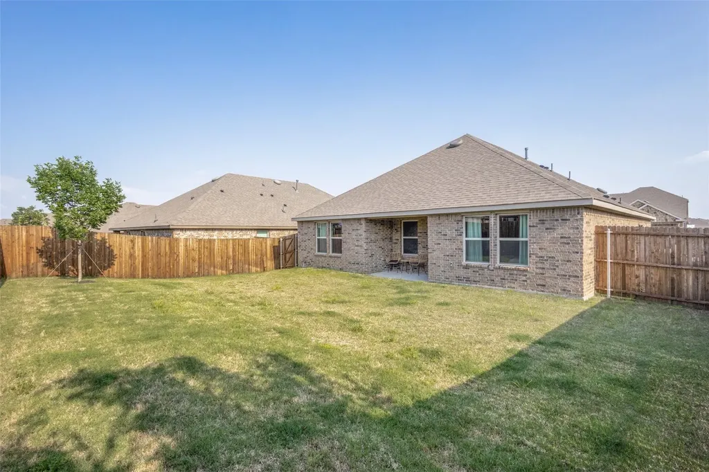 816 Goldenrod Lane Princeton TX 75407