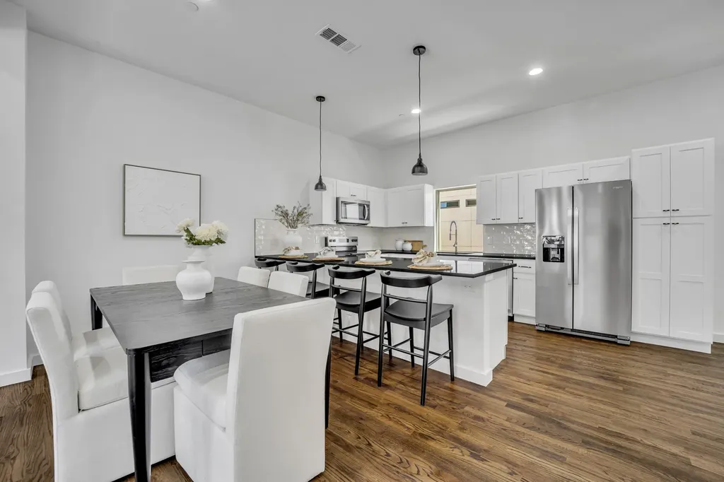 5806 Bryan Parkway Dallas TX 75206
