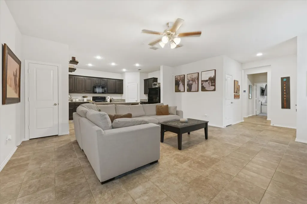 585 Concho Street Aubrey TX 76227