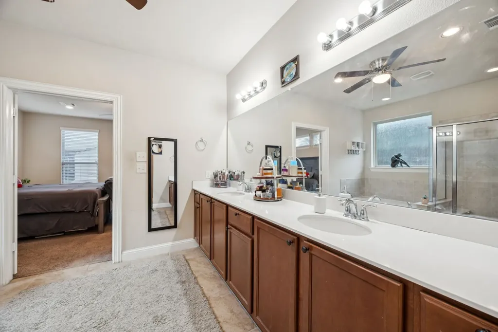 2221 Petunia Lane Rowlett TX 75089