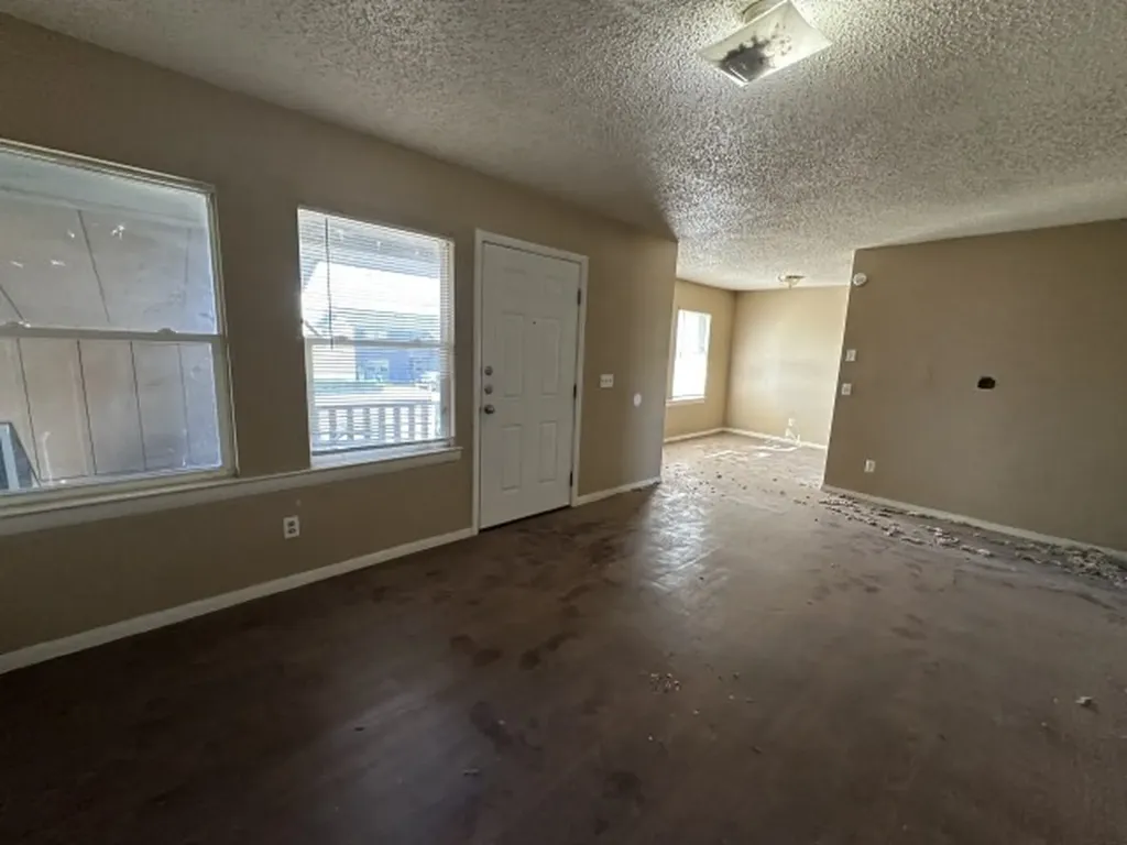 100 Pecos Place Plainview TX 79072