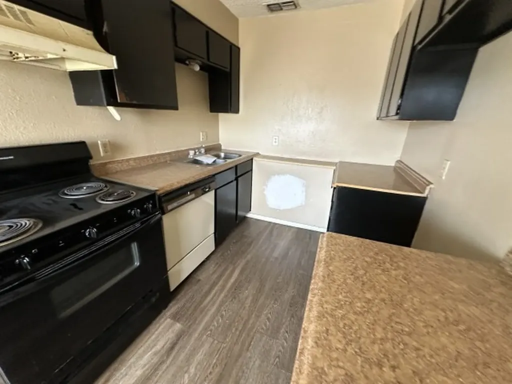 100 Pecos Place Plainview TX 79072