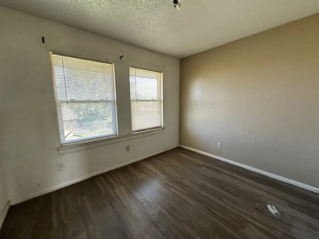 100 Pecos Place Plainview TX 79072