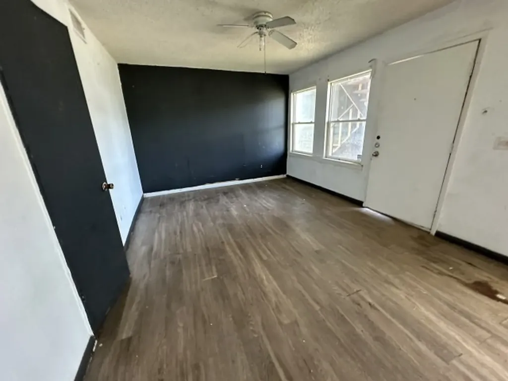 100 Pecos Place Plainview TX 79072