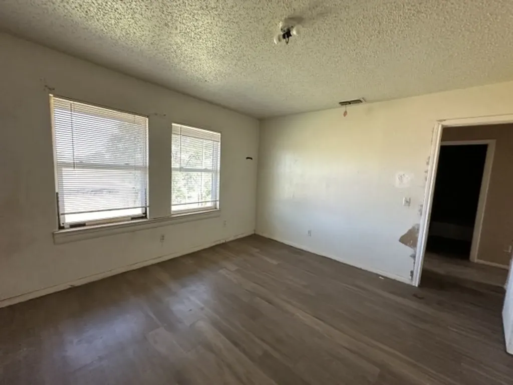 100 Pecos Place Plainview TX 79072
