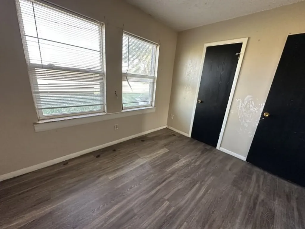 100 Pecos Place Plainview TX 79072