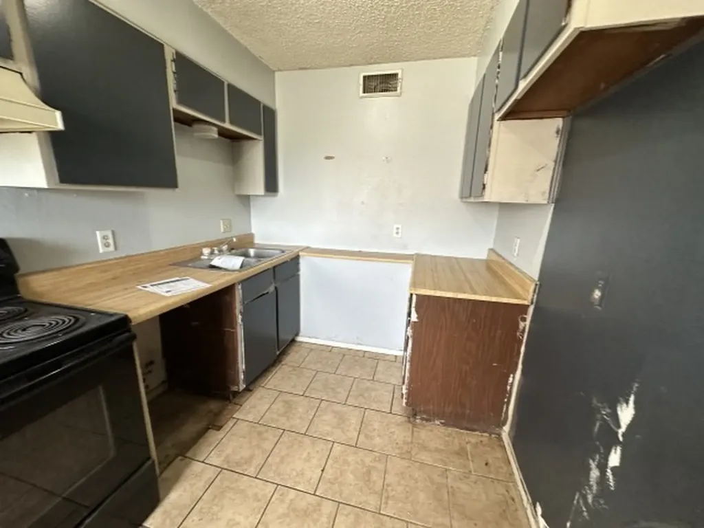 100 Pecos Place Plainview TX 79072