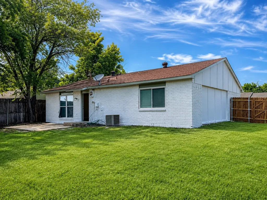 542 Hanover Drive Allen TX 75002