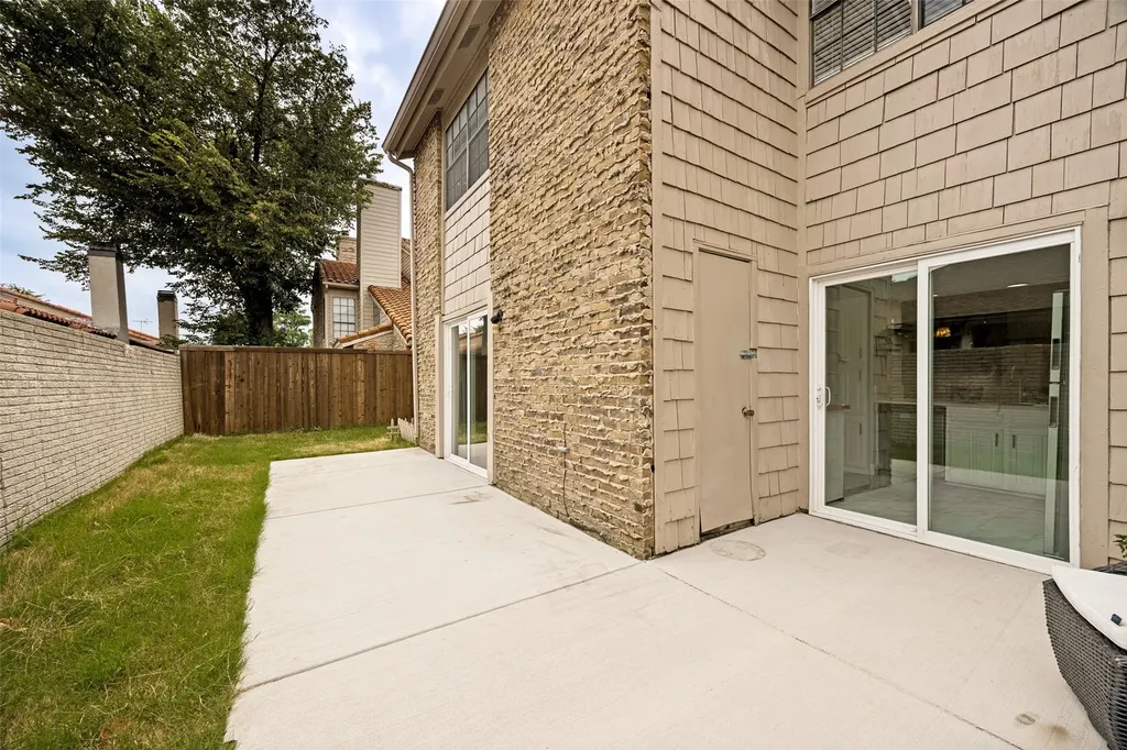 839 Dublin Drive Richardson TX 75080