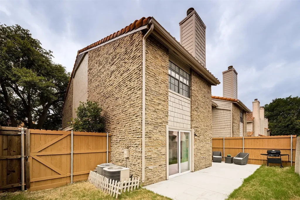 839 Dublin Drive Richardson TX 75080