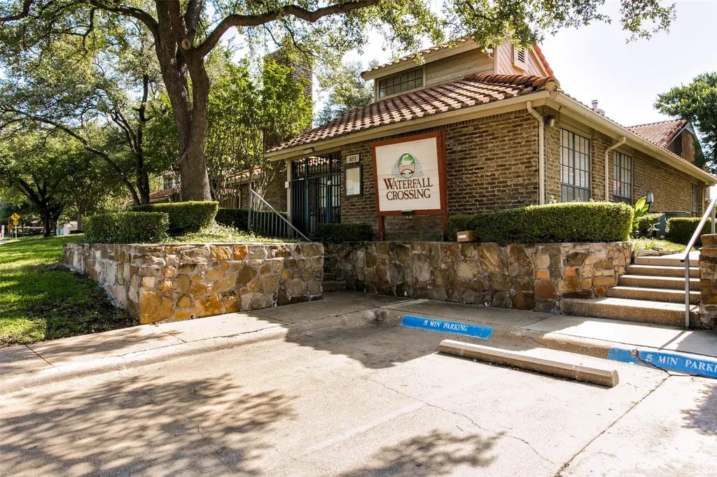 839 Dublin Drive Richardson TX 75080