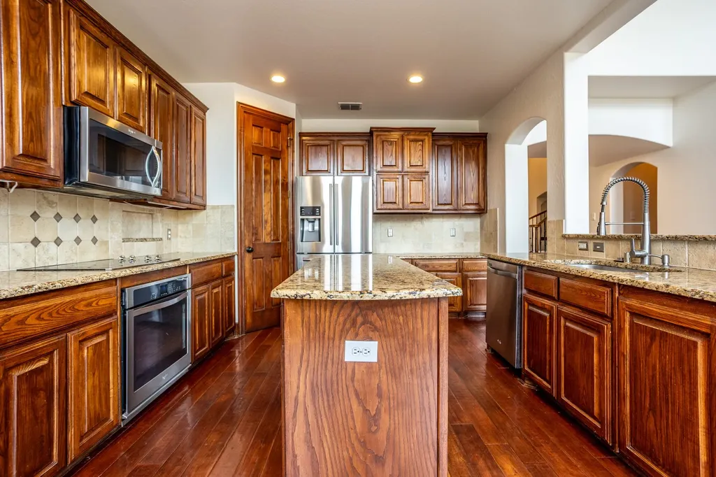 3300 Nottingham Drive Mckinney TX 75072