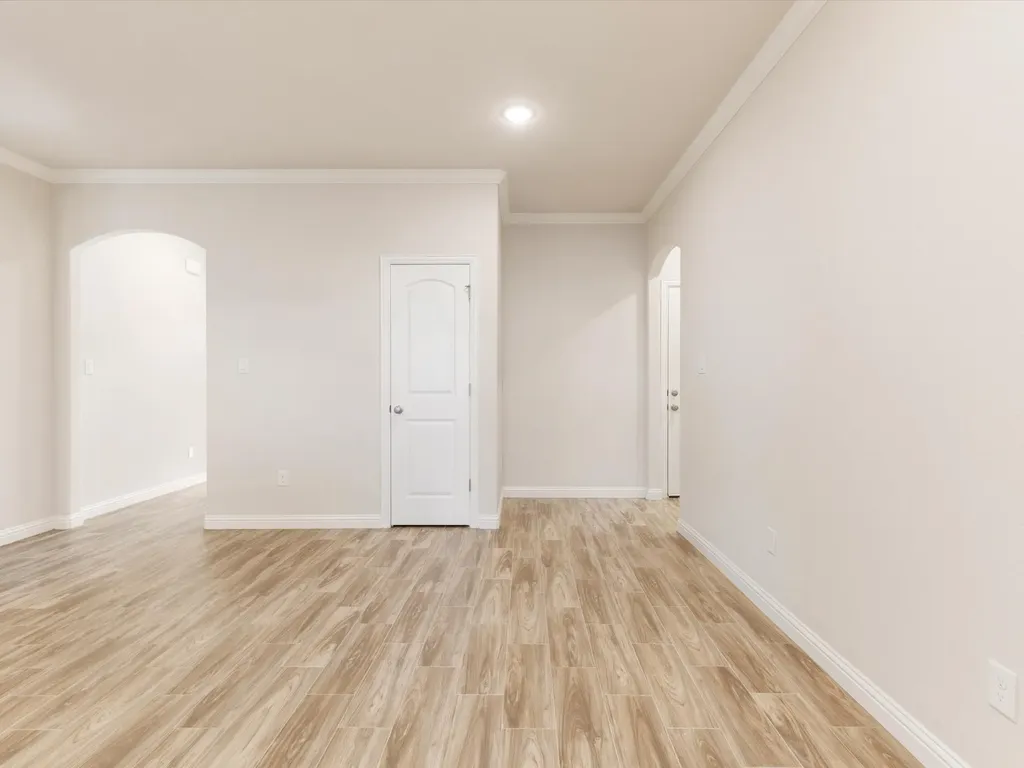 1124 Noble Flair Place Granbury TX 76049