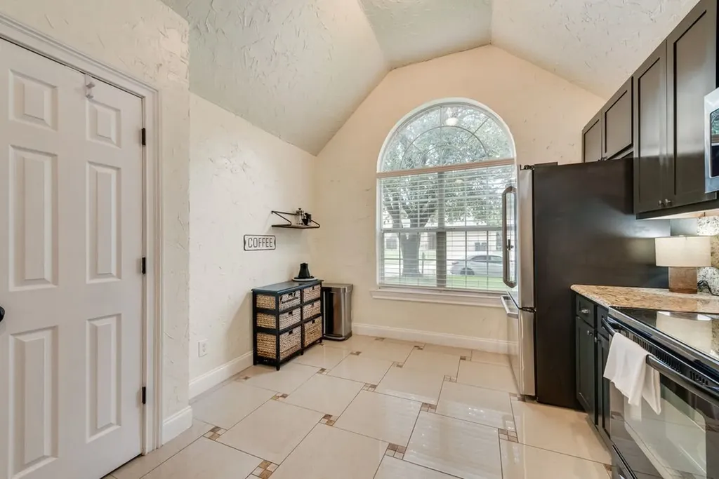 10213 Long Rifle Drive Fort Worth TX 76108