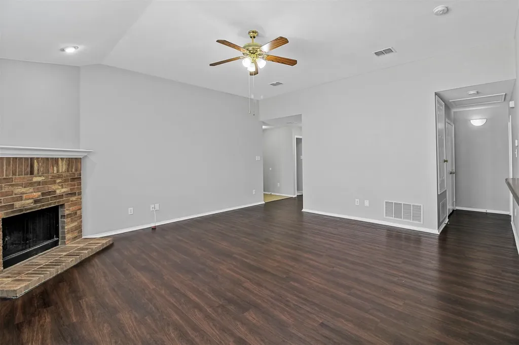 2817 Briargrove Lane Mckinney TX 75071