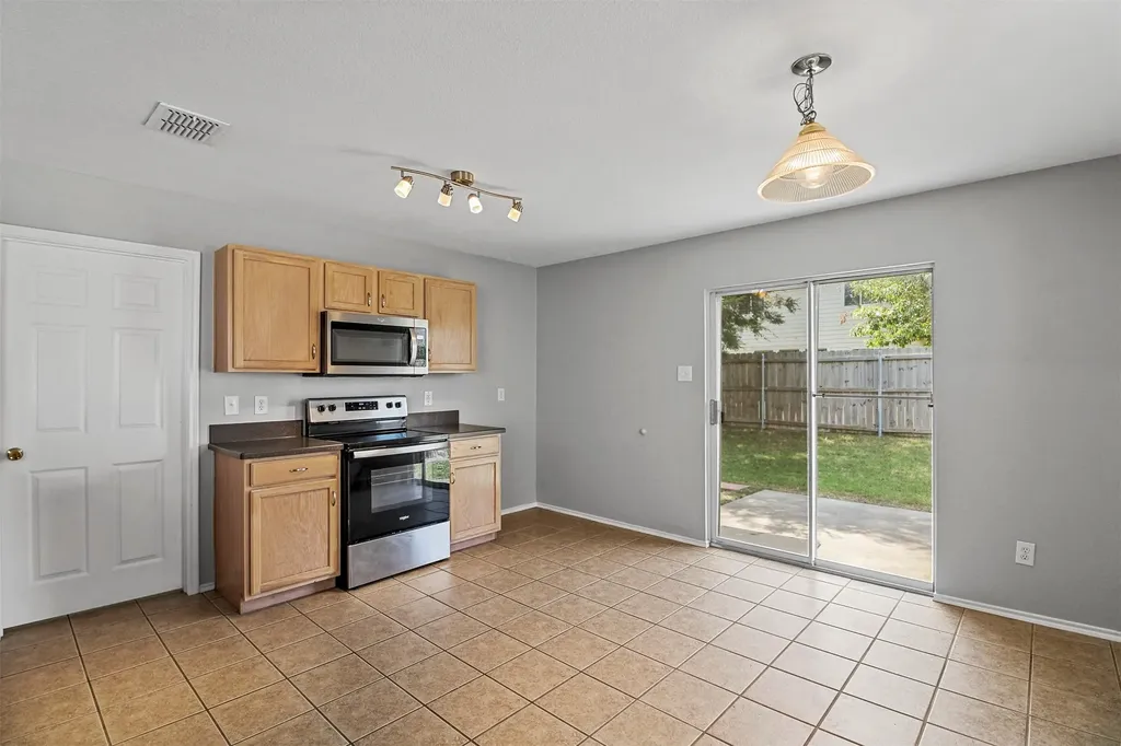 2817 Briargrove Lane Mckinney TX 75071