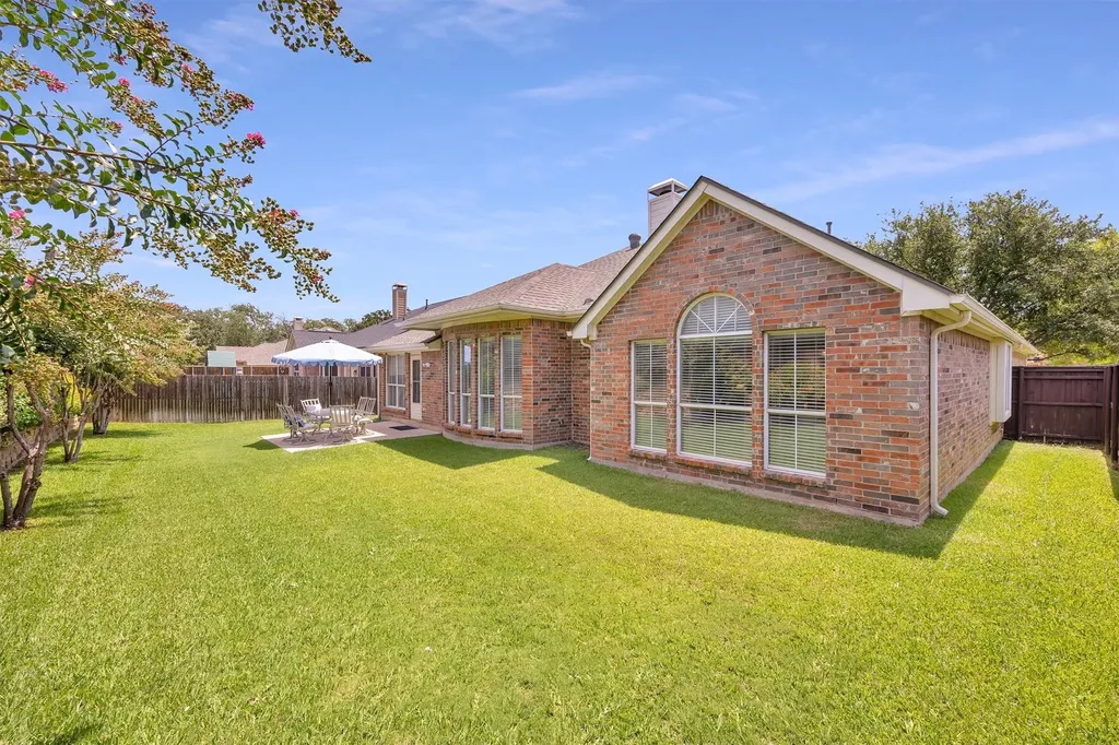 2105 Vintage Drive Corinth TX 76210