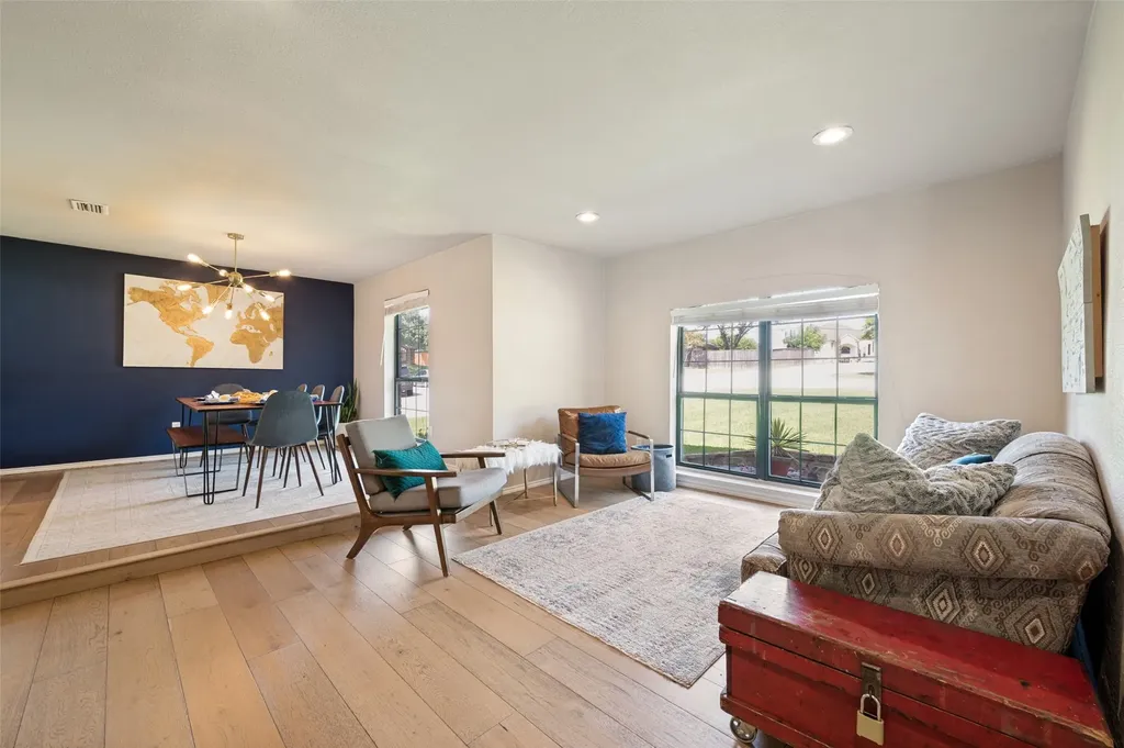3403 Sunset Oaks Street Dalworthington Gardens TX 76016