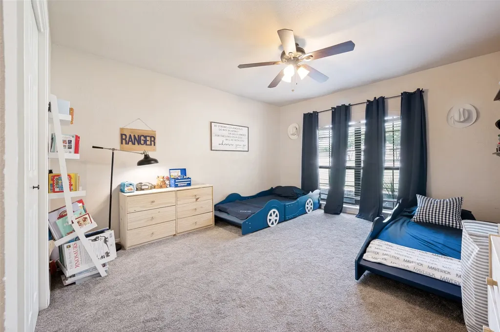 3403 Sunset Oaks Street Dalworthington Gardens TX 76016