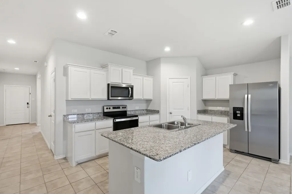 409 Beekeeper Drive Fort Worth TX 76131