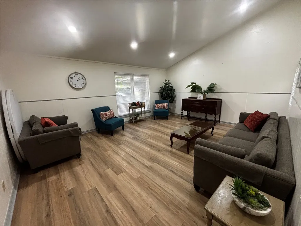 2011 Towngate Drive Garland TX 75041