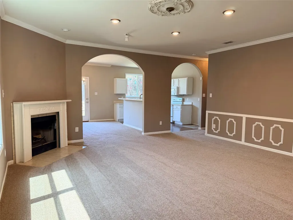 5000 Wild Oats Drive Fort Worth TX 76179