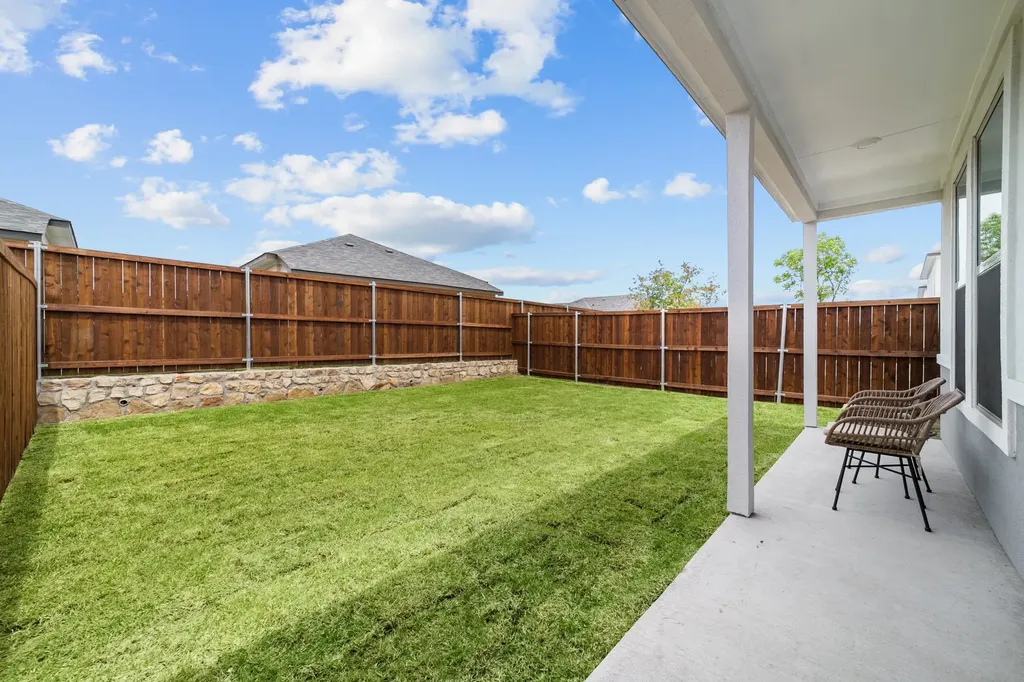 1100 Ebony Mckinney TX 75071