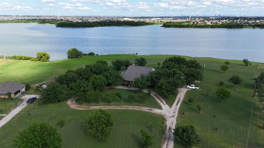 679 Doe Creek Road Little Elm TX 75068