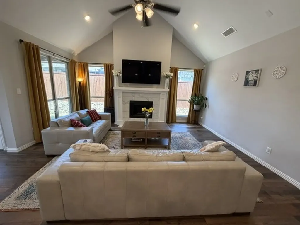 1506 Red Rose Trail Celina TX 75078