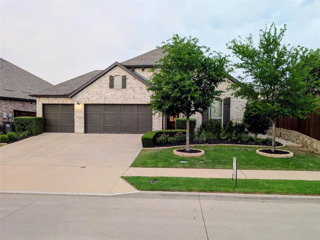 1506 Red Rose Trail Celina TX 75078