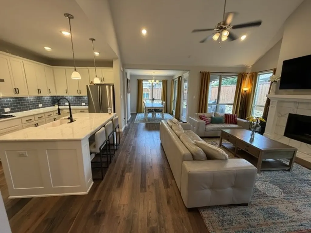 1506 Red Rose Trail Celina TX 75078