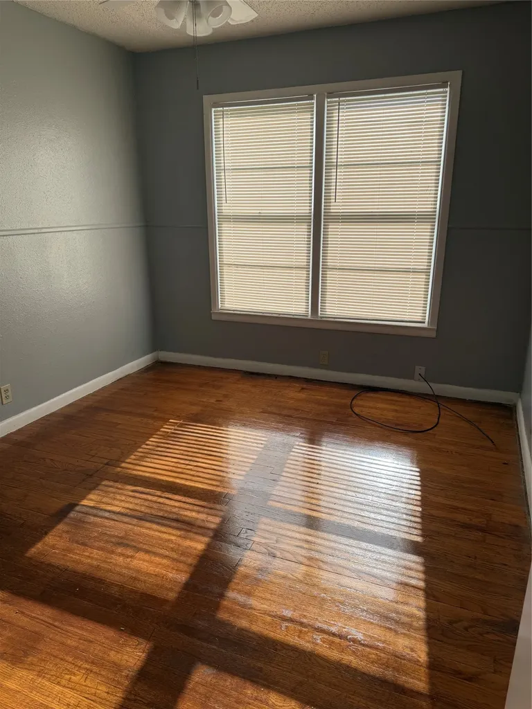 501 Needham Coleman TX 76834