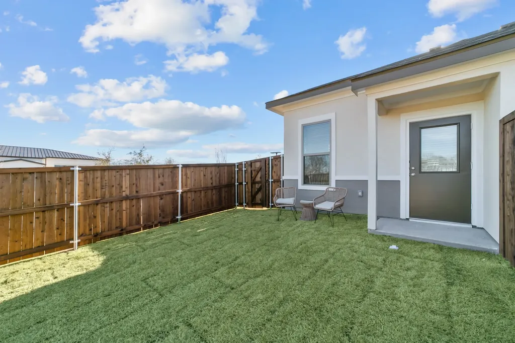 1109 Imperial Mckinney TX 75071