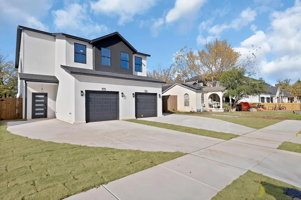 819 Stamps Avenue Fort Worth TX 76114