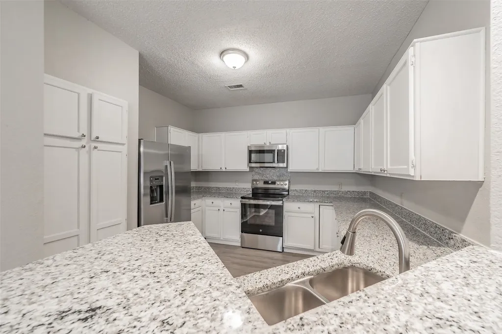 969 Remington Trail Mesquite TX 75181