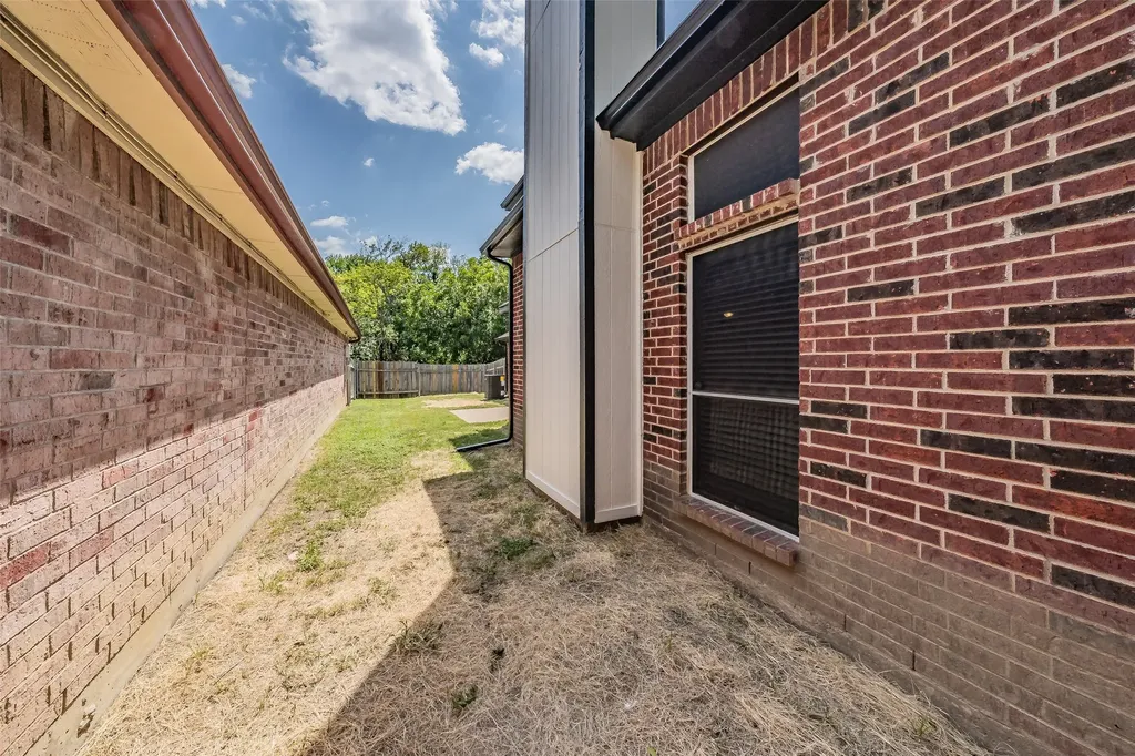 969 Remington Trail Mesquite TX 75181
