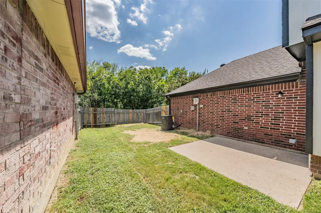 969 Remington Trail Mesquite TX 75181