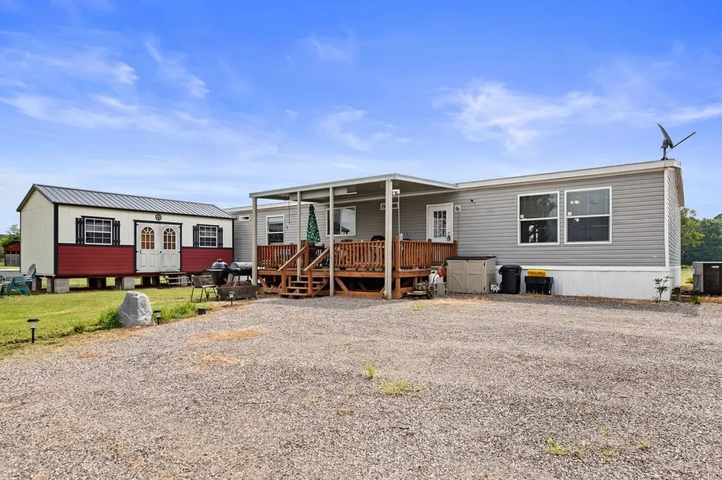 1509 County Road 3170 Quitman TX 75783