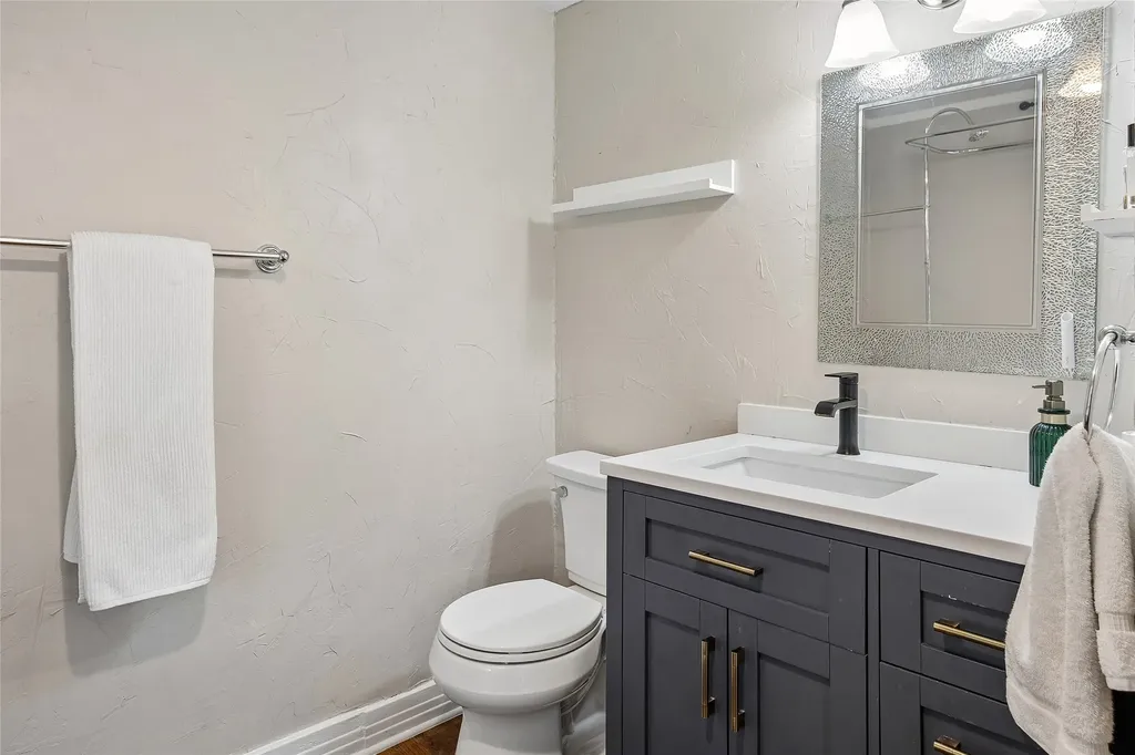 311 Paulus Avenue Dallas TX 75214