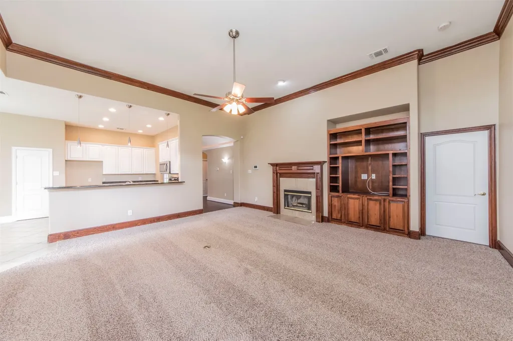 5212 Estrella Lane Benbrook TX 76126