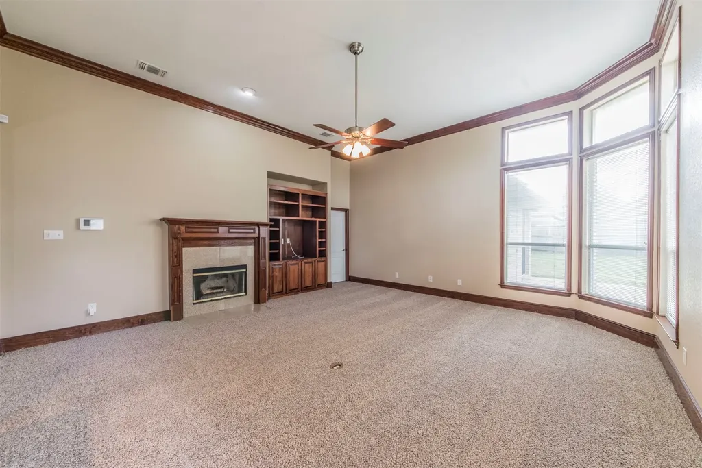 5212 Estrella Lane Benbrook TX 76126