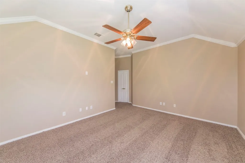 5212 Estrella Lane Benbrook TX 76126