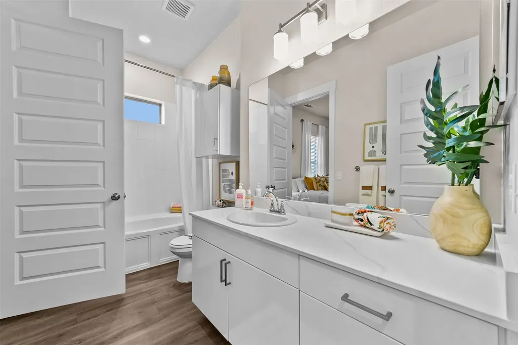 1106 Morado Mckinney TX 75071