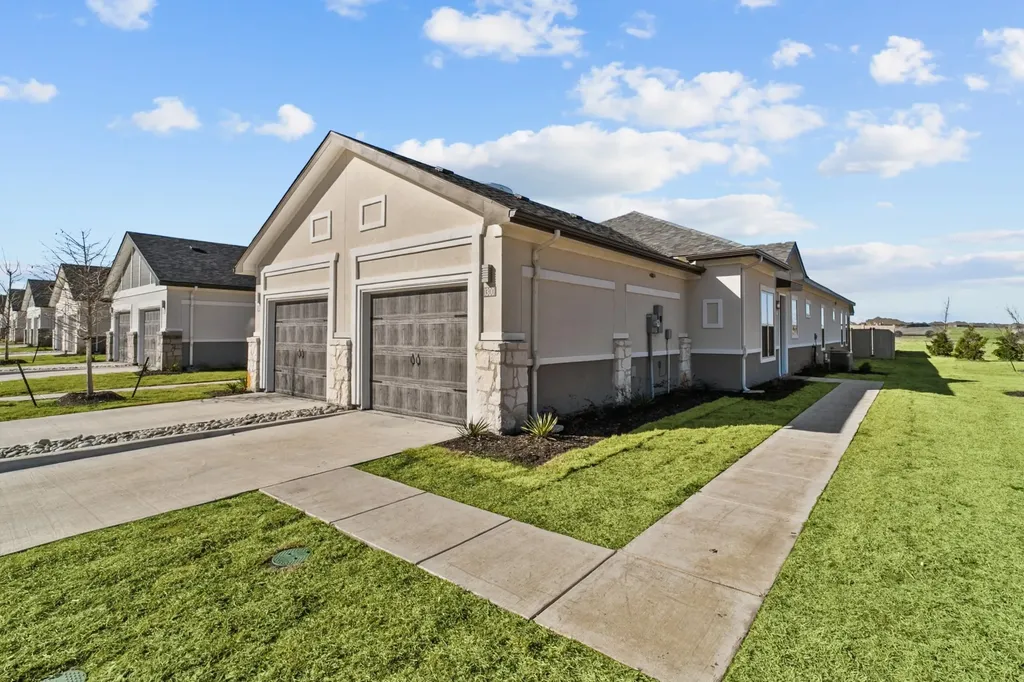 1106 Morado Mckinney TX 75071