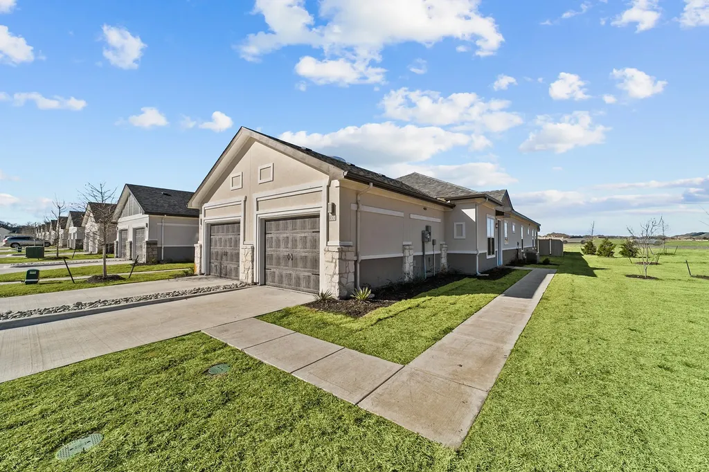 1106 Morado Mckinney TX 75071