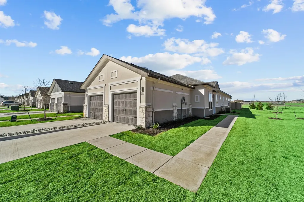 1106 Morado Mckinney TX 75071